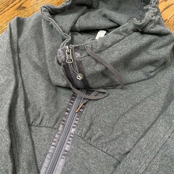 Lululemon Course-eye Jacket - Heathered grey - Picture 2 of 5